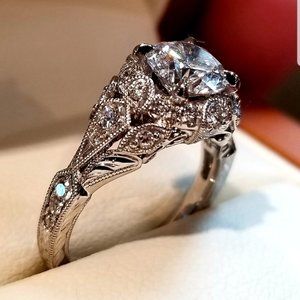 Gabriel & Co 1.00 Carat Round Brilliant Cut Diamond Engagement Ring (size 3.75)